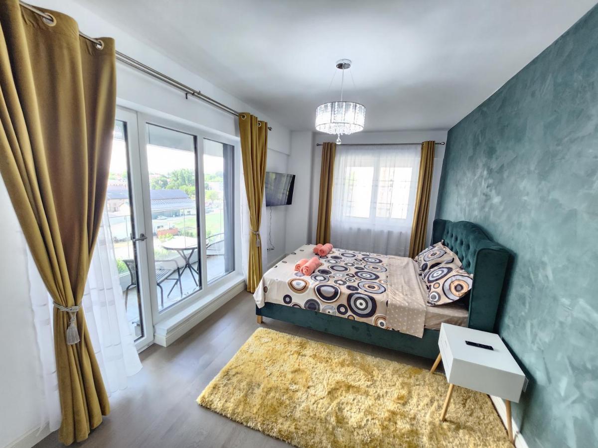 ياش Near Airport 2 Rooms Apartments In Himson المظهر الخارجي الصورة