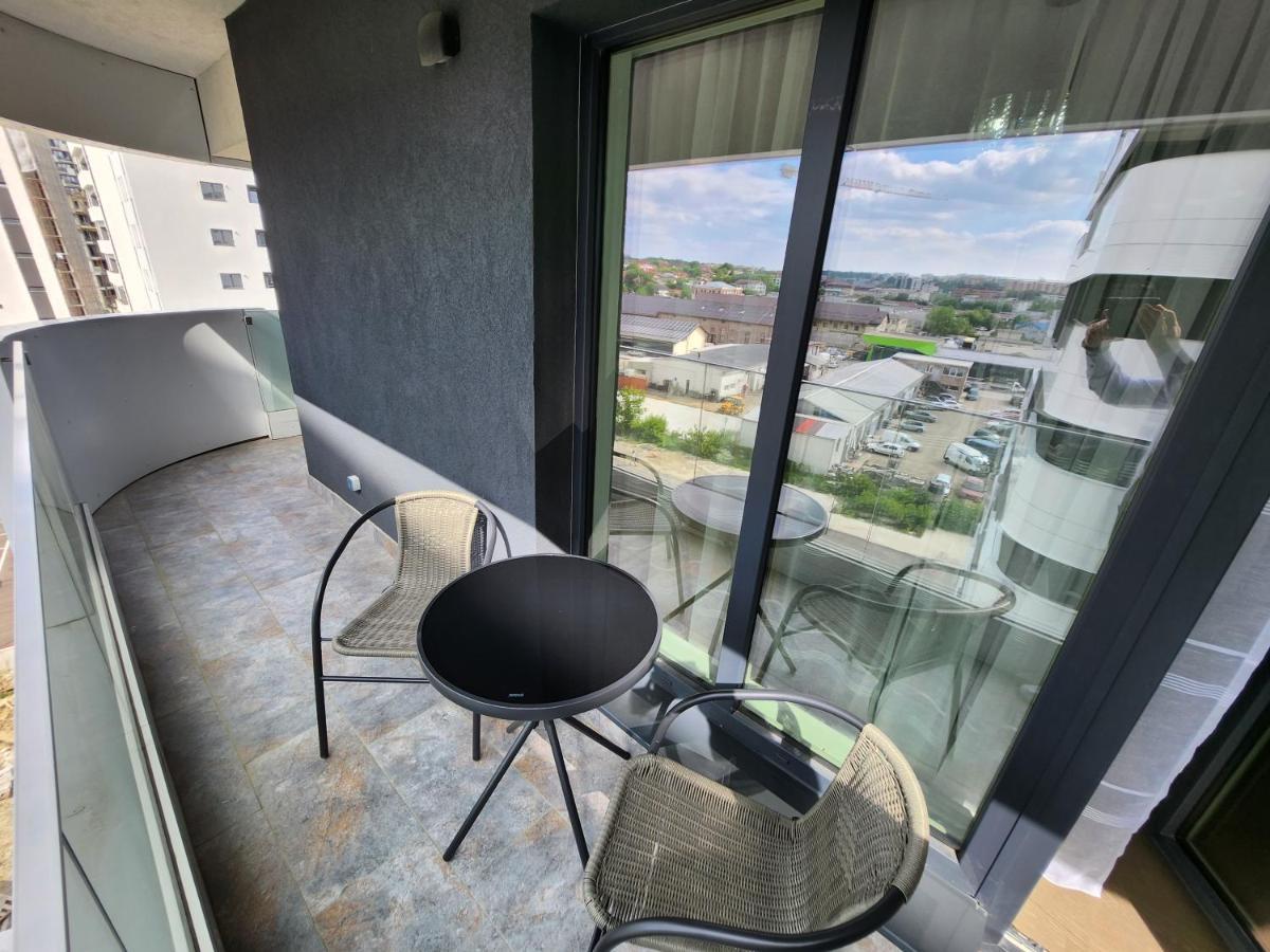 ياش Near Airport 2 Rooms Apartments In Himson المظهر الخارجي الصورة