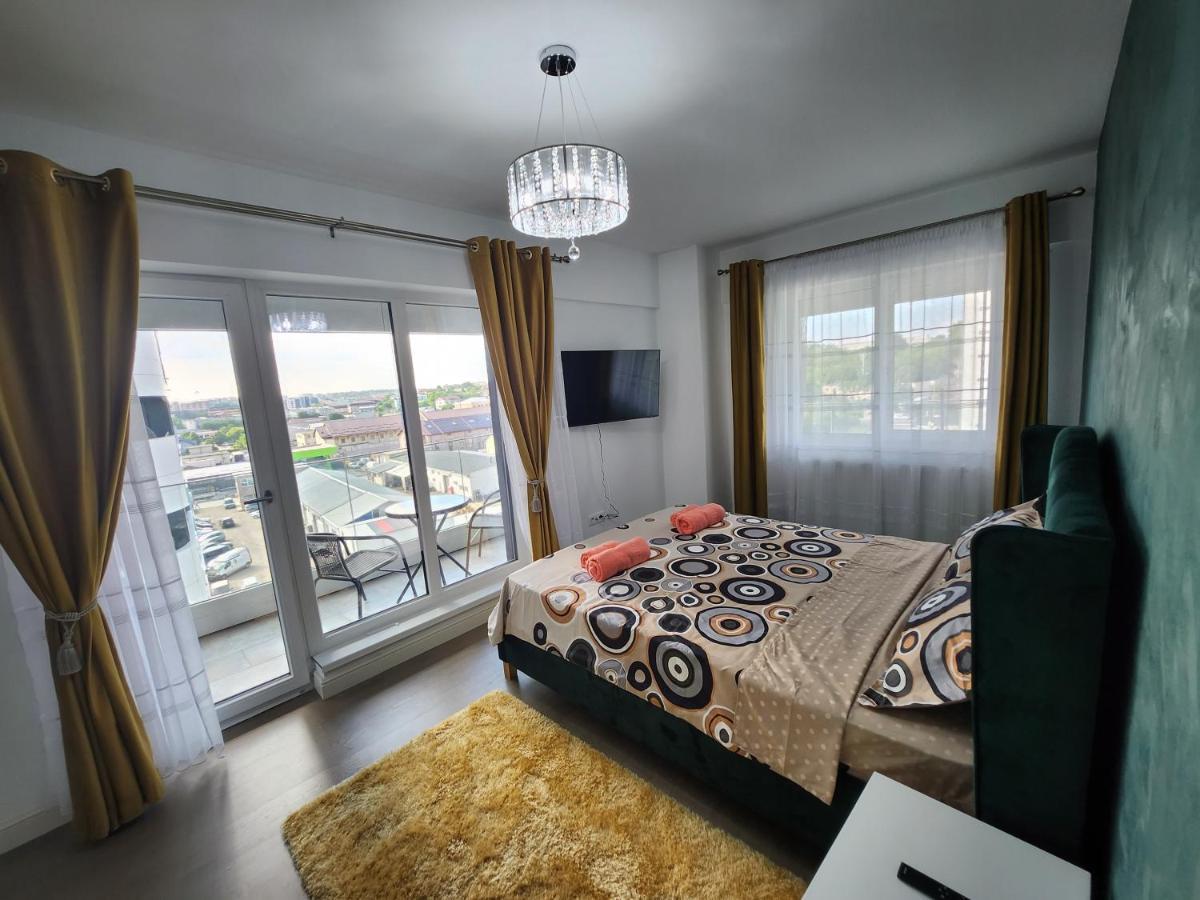 ياش Near Airport 2 Rooms Apartments In Himson المظهر الخارجي الصورة