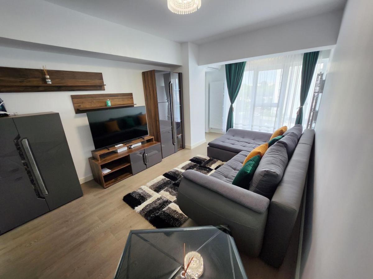 ياش Near Airport 2 Rooms Apartments In Himson المظهر الخارجي الصورة