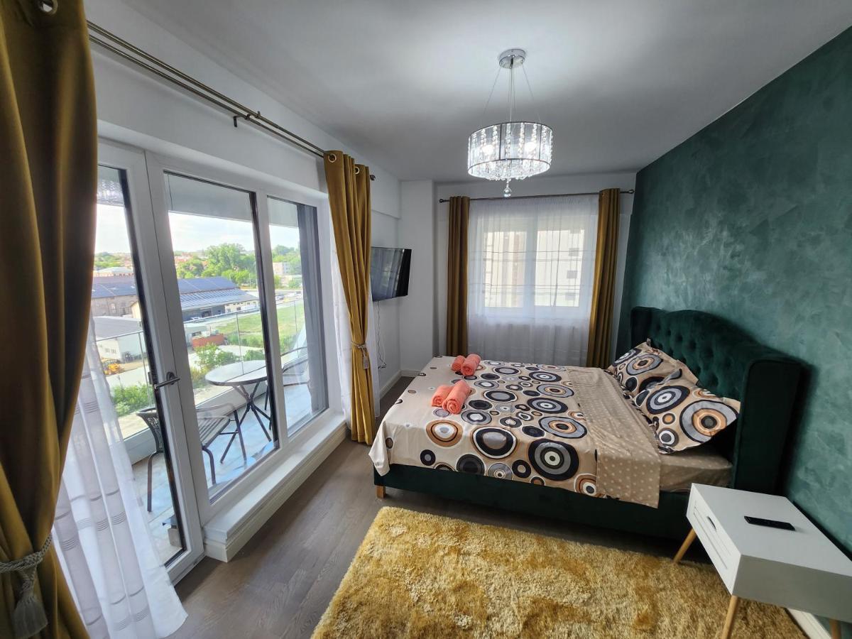 ياش Near Airport 2 Rooms Apartments In Himson المظهر الخارجي الصورة